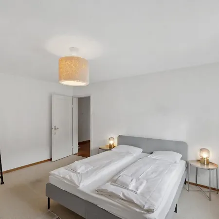 Cozy 2 Bedroom In アパート *