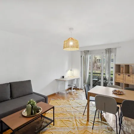 Cozy 2 Bedroom In Daire