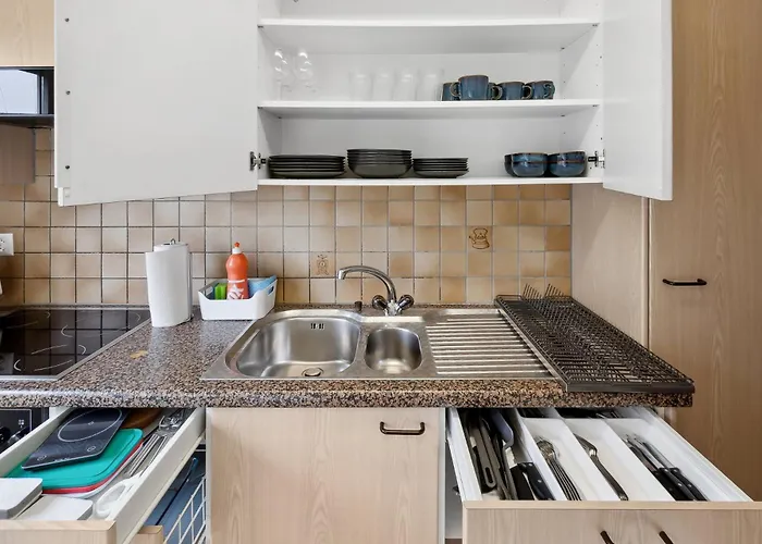 Cozy 2 Bedroom In チューリッヒ