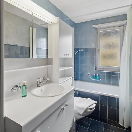 Appartement Cozy 2 Bedroom In *